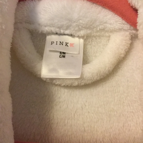 VS PINK Robe - Picture 2 of 3